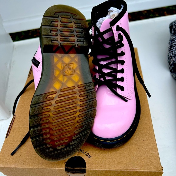 Dr. Marten Lamper Boot - Picture 1 of 2